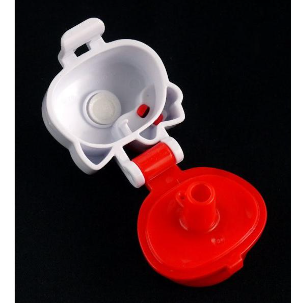 Plastic bottle caps(Hello Kitty)